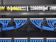Bi' t Utsöcht vun Fiber- Optick- Verbinnen vun Överdregen fastleggen
